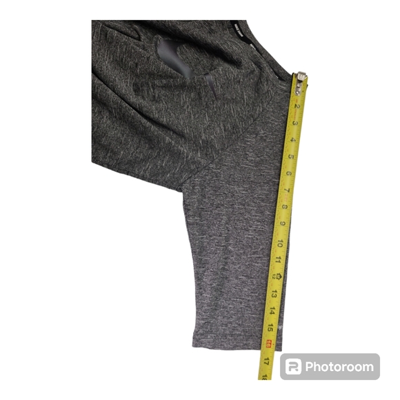 Nike Boys' Half Sleeve Hydro Rash Guard Heather Gray T-Shirt Size Large - Picture 12 of 12